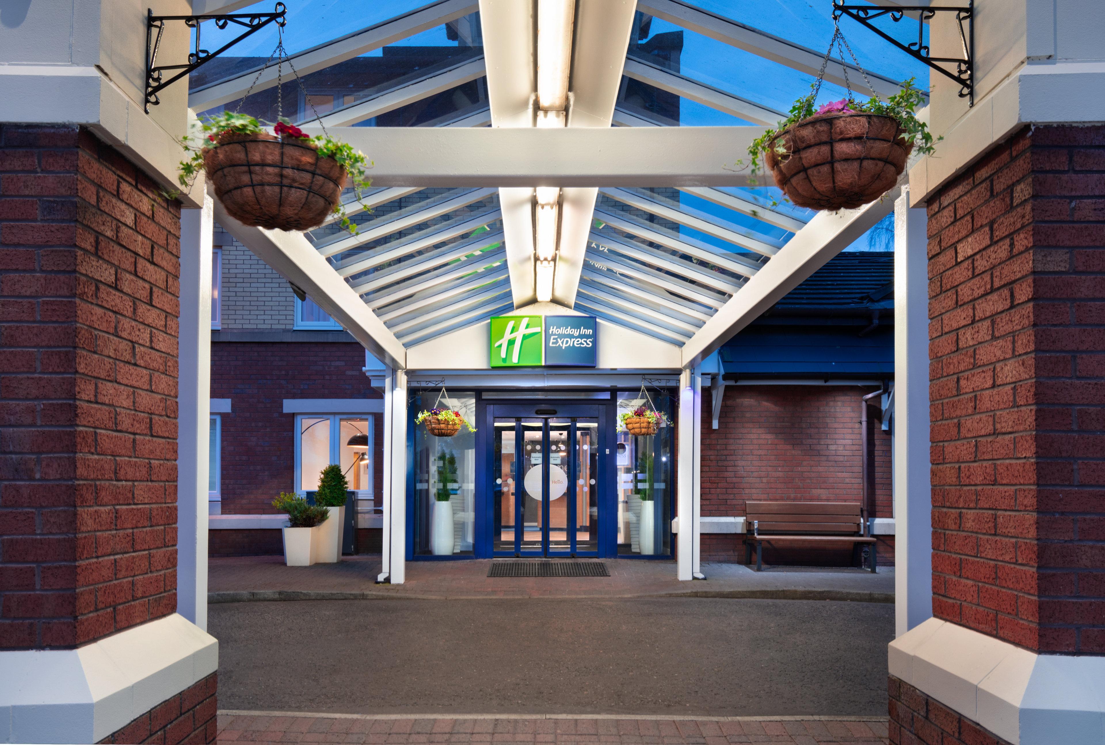 Holiday Inn Express Strathclyde Park M74, Jct 5 By Ihg Motherwell Exterior photo