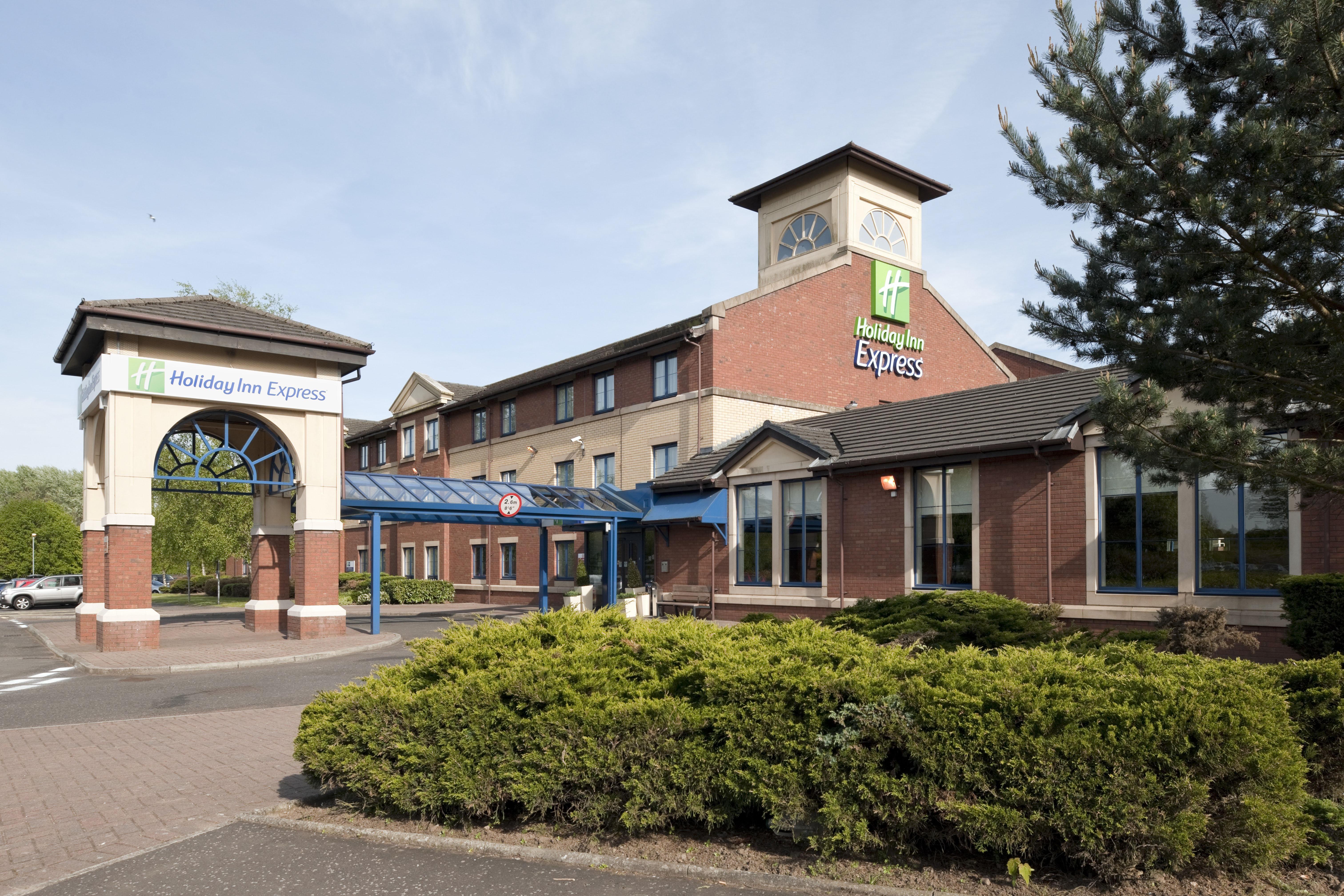 Holiday Inn Express Strathclyde Park M74, Jct 5 By Ihg Motherwell Exterior photo